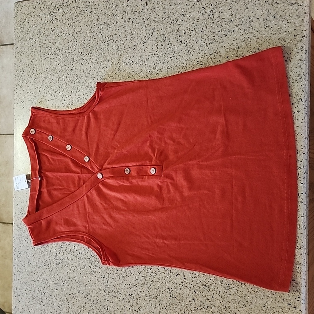 Red V neck button tank top  NEW